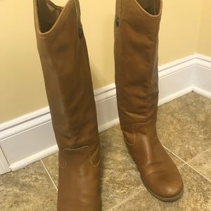 Target Riding Boots Size 8 Tan, Light Brown